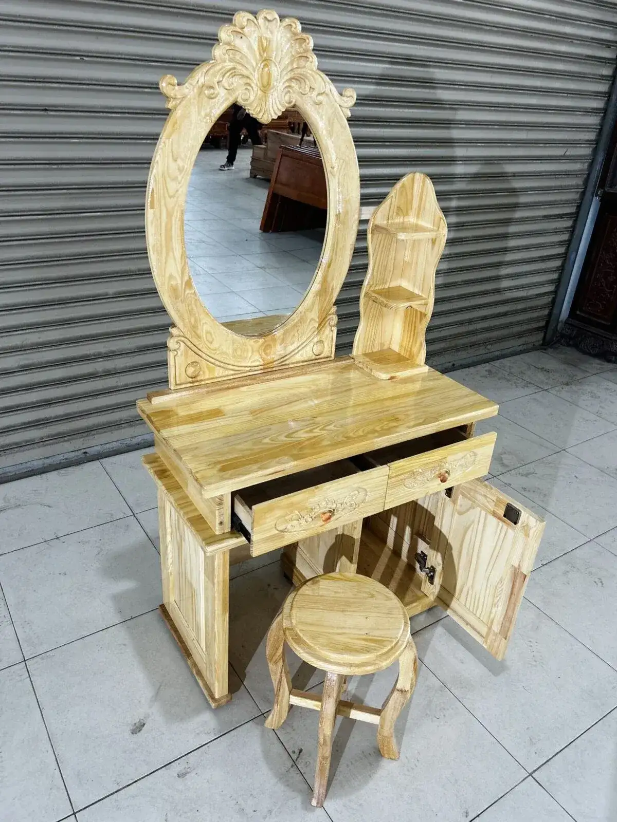 Alternative view of BÀN PHẤN GỖ THÔNG GHÉP TỰ NHIÊN