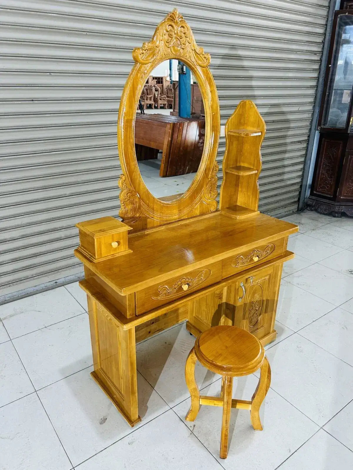 Alternative view of Bàn Phấn Gỗ Thông Sấy Tự Nhiên
