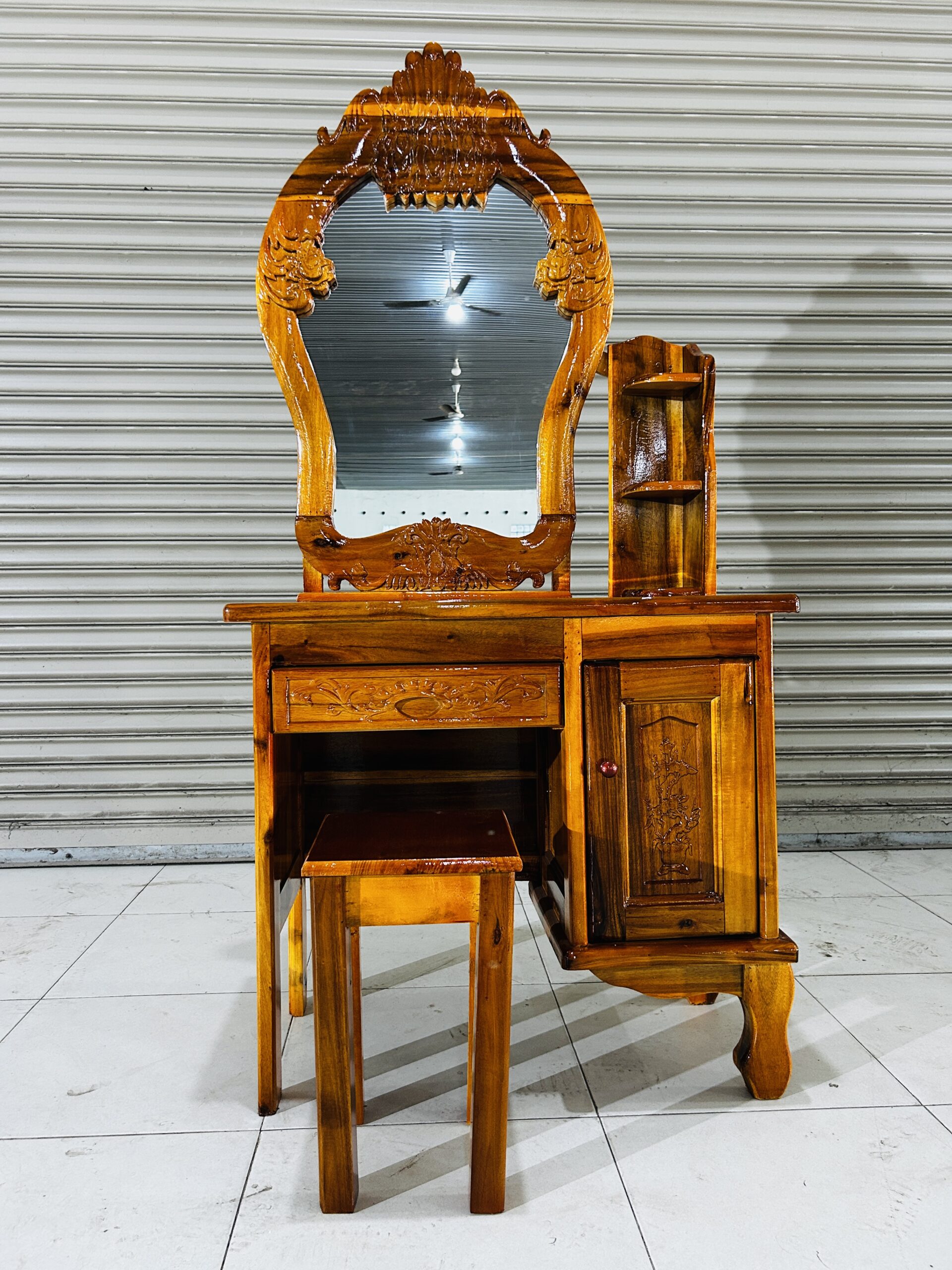 Bàn Phấn Gỗ Tràm Đẹp Giá Rẻ