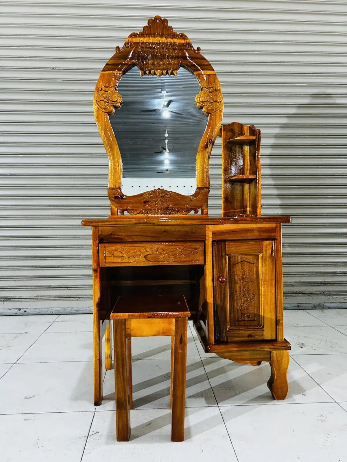 Bàn Phấn Gỗ Tràm Đẹp Giá Rẻ