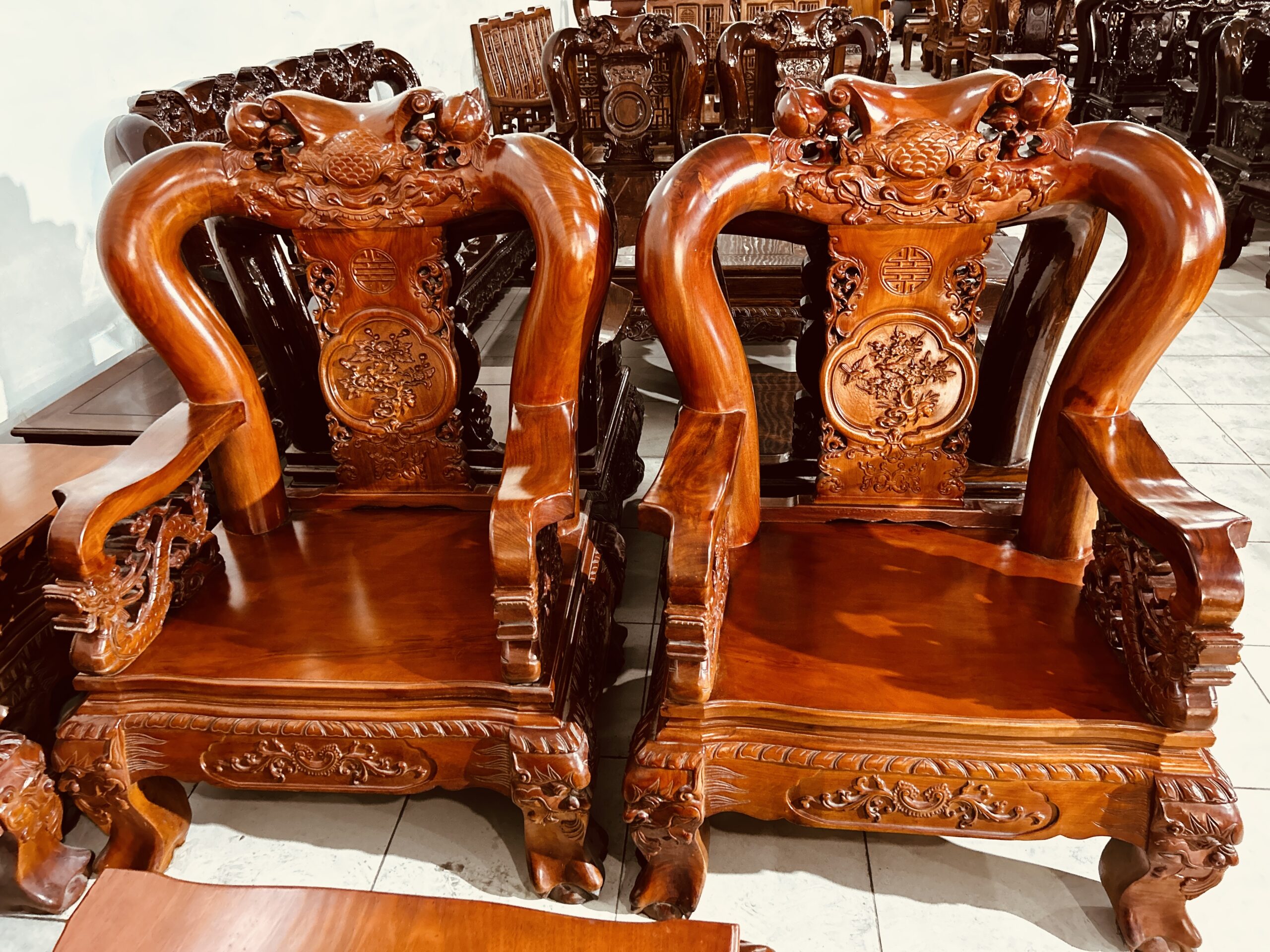 SALON TRIỆN GỖ GÕ ĐỎ VIỆT TAY 14 - 10 MÓN - Ảnh 4