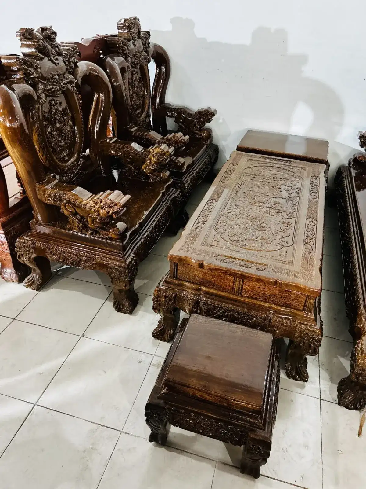 Alternative view of SALON TRIỆN GỖ MUN TAY 14 – 6 MÓN