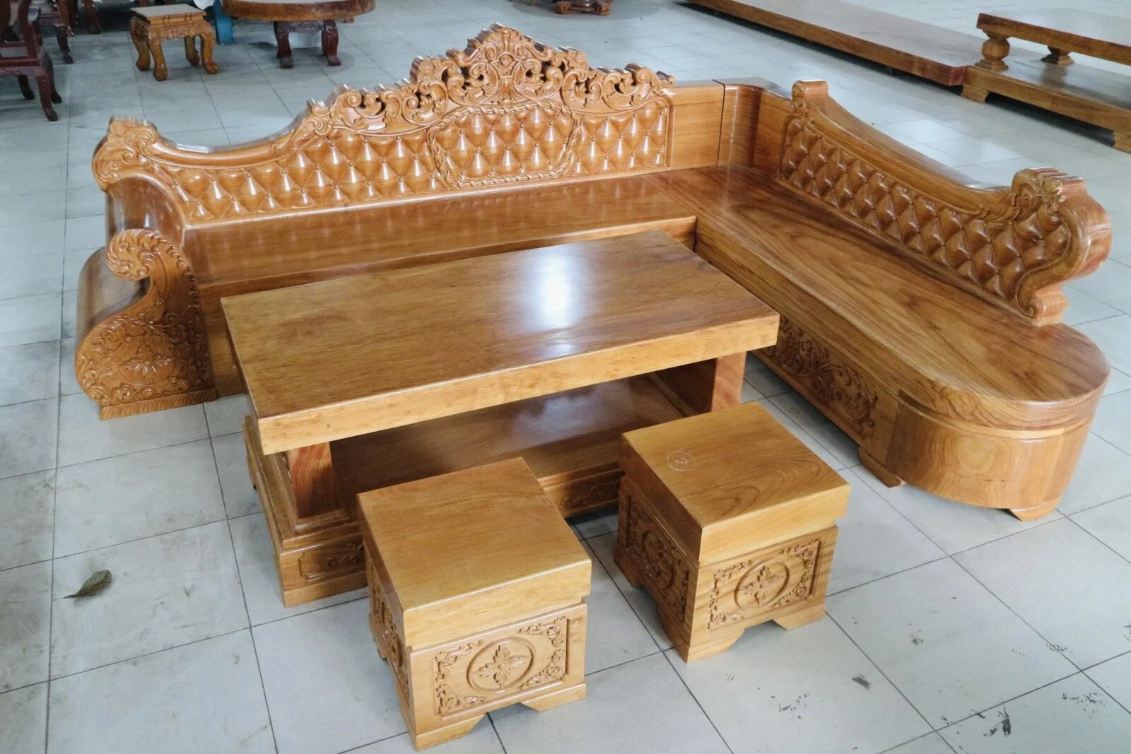 Sofa Góc Hoàng Gia Gỗ Gõ Đỏ Nguyên Khối 5 Món - Ảnh 4