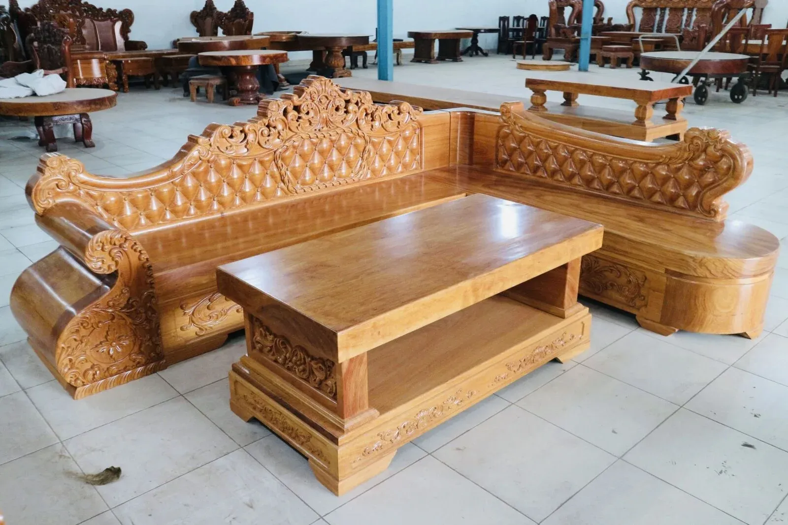 Sofa Góc Hoàng Gia Gỗ Gõ Đỏ Nguyên Khối 5 Món - Ảnh 6