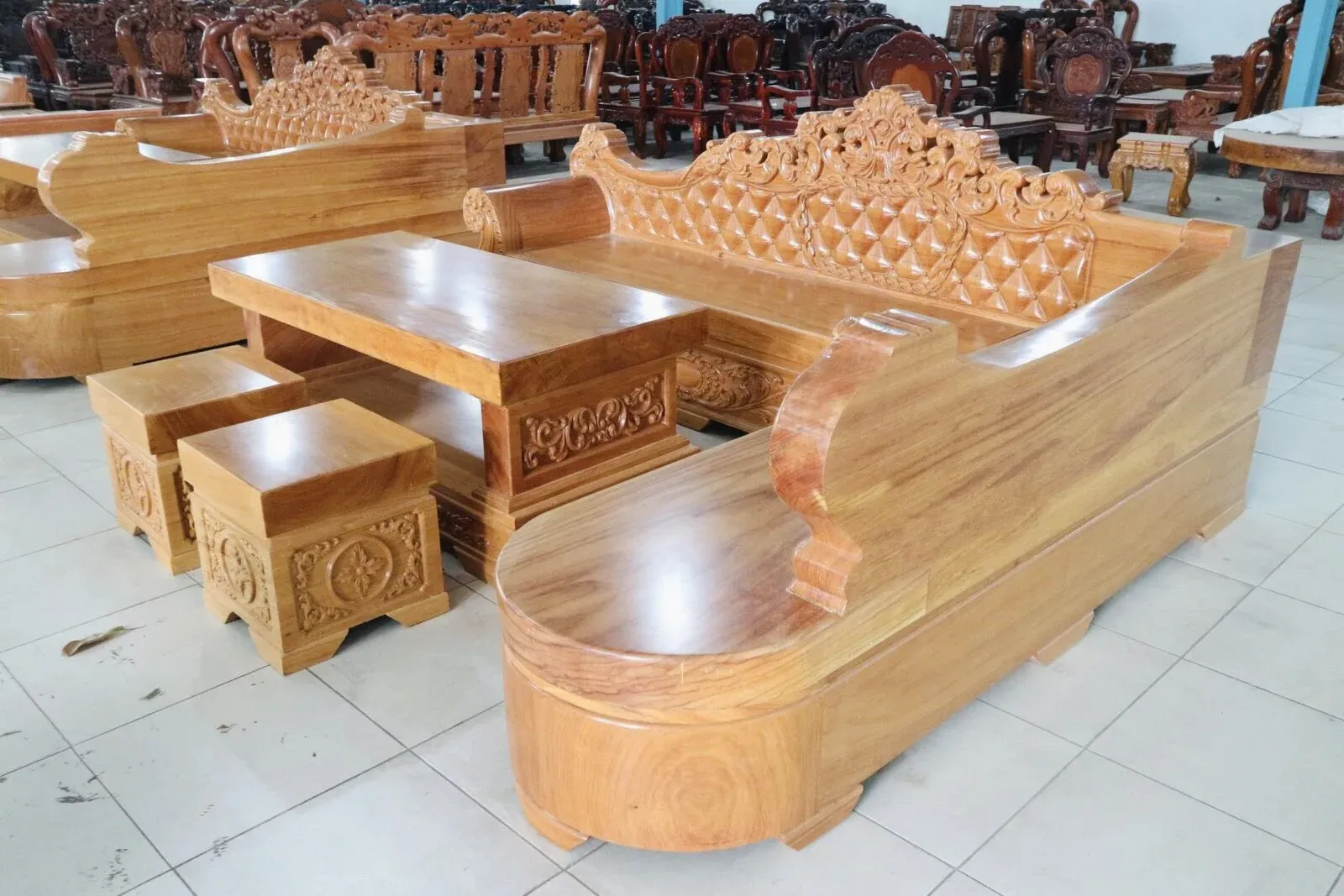 Sofa Góc Hoàng Gia Gỗ Gõ Đỏ Nguyên Khối 5 Món - Ảnh 7