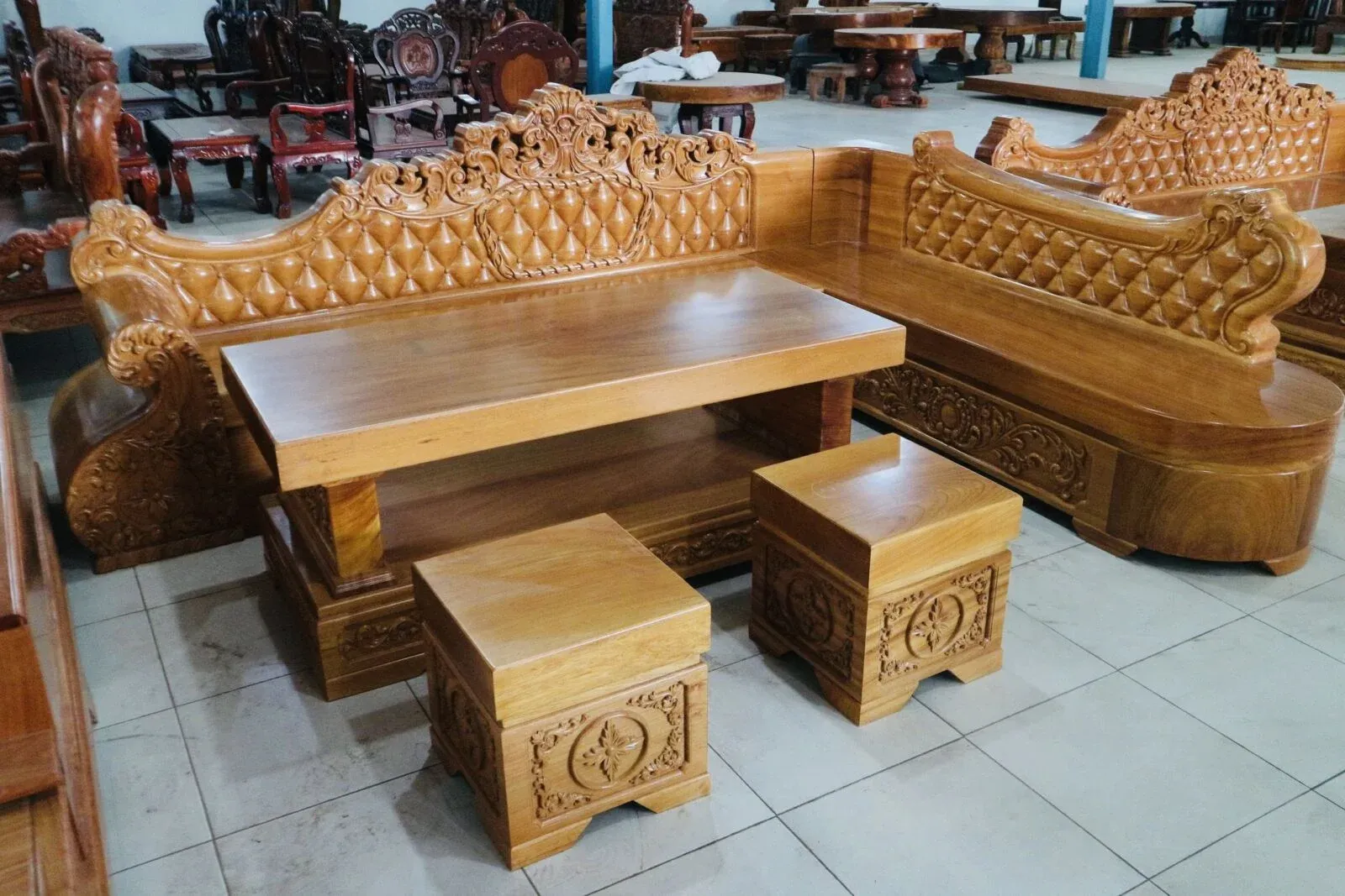 Sofa Góc Hoàng Gia Gỗ Gõ Đỏ Nguyên Khối 5 Món