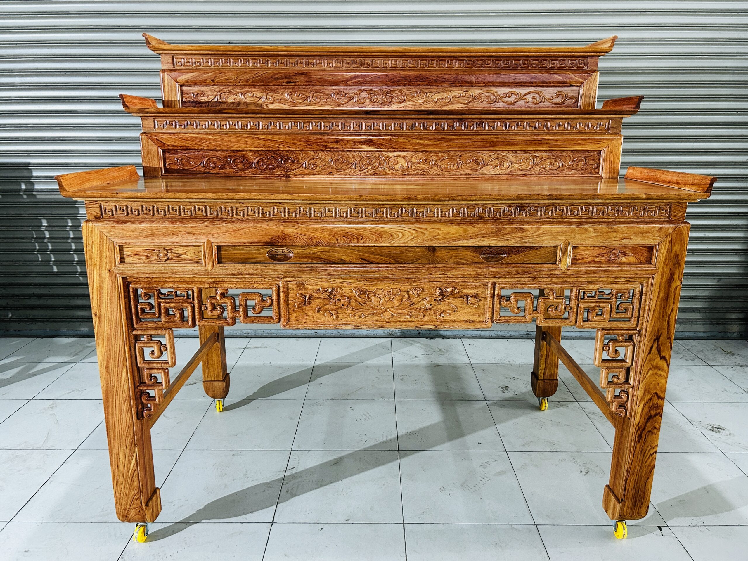 ÁN GIAN GỖ HƯƠNG ĐÁ 2 TẦNG