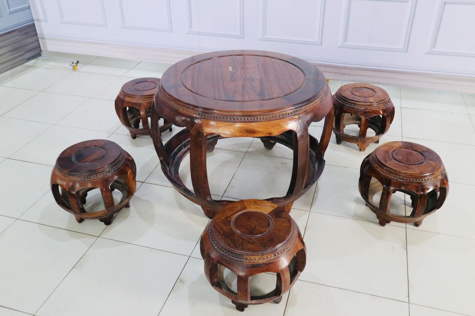 Bộ trống 1 bàn 6 đôn gỗ mun và cẩm lai