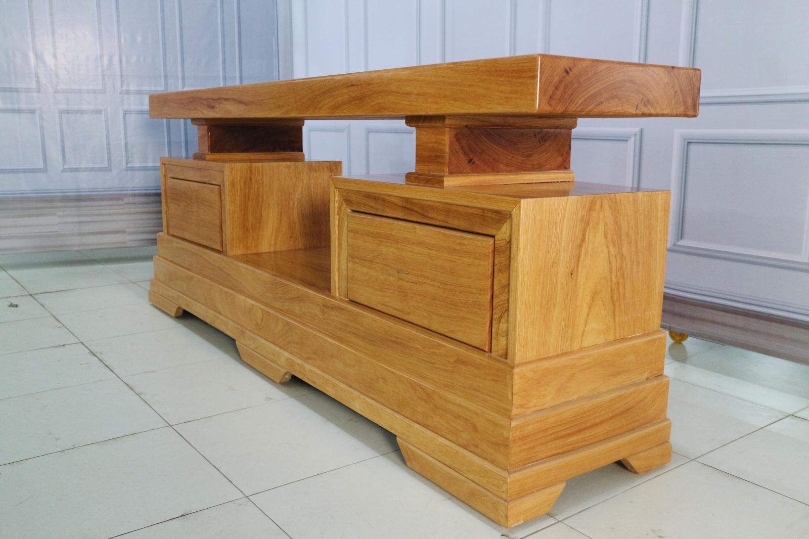 Alternative view of Kệ Tivi Gỗ Gõ Đỏ Nguyên Khối