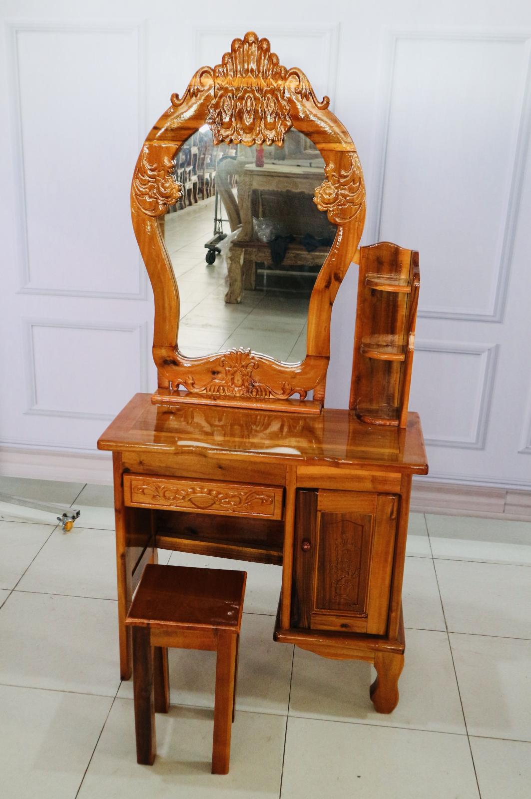 Alternative view of Bàn Phấn Gỗ Tràm Tự Nhiên Cao Cấp
