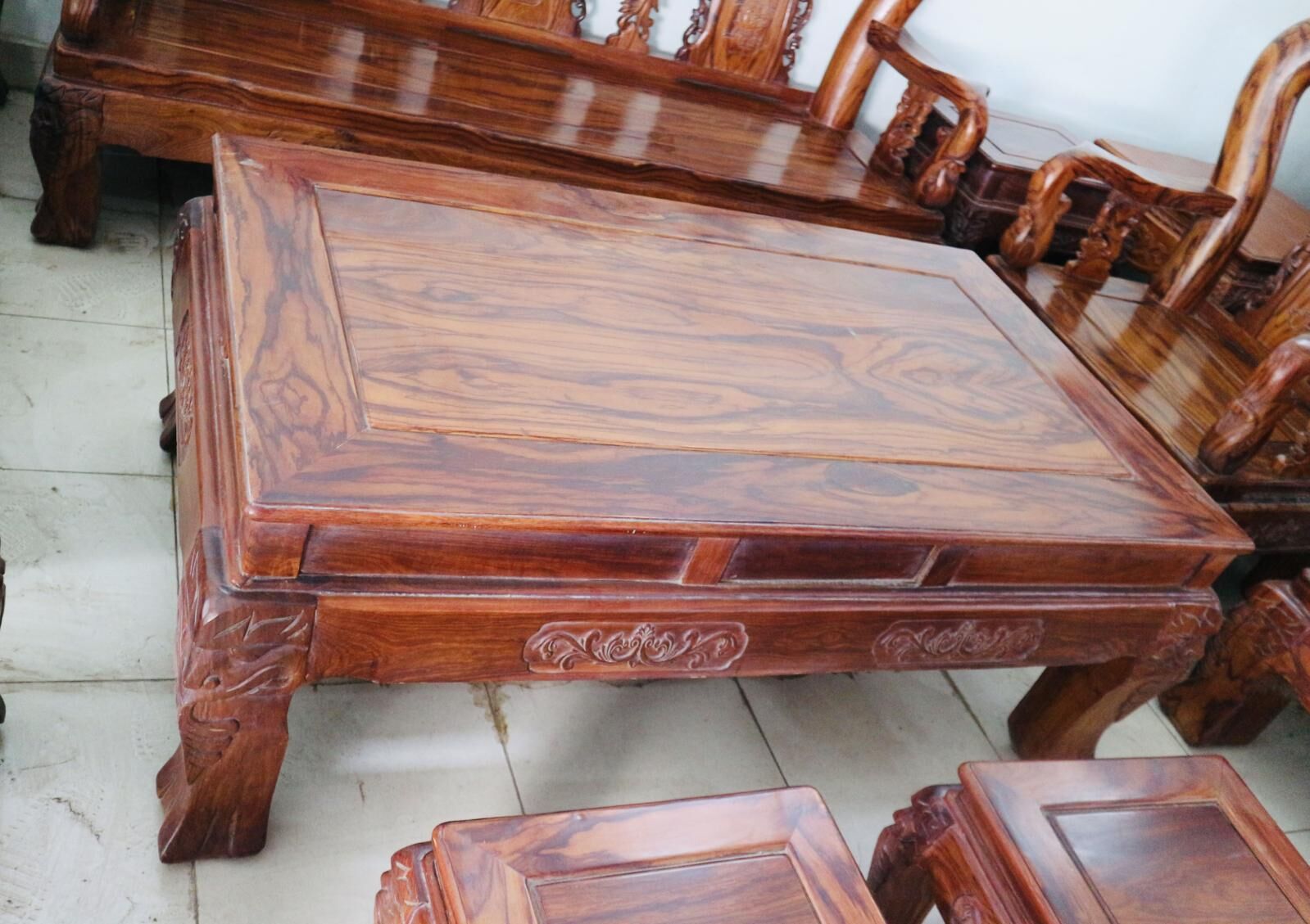 Alternative view of Bộ Salon Gỗ Hương Loan Tay 14 – 10 Món Sang Trọng
