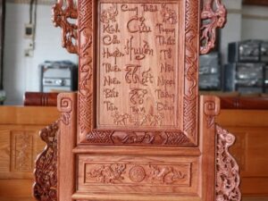 Cuốn Thư Đức Lưu Quang Gỗ Hương Đá Chạm Rồng Phượng