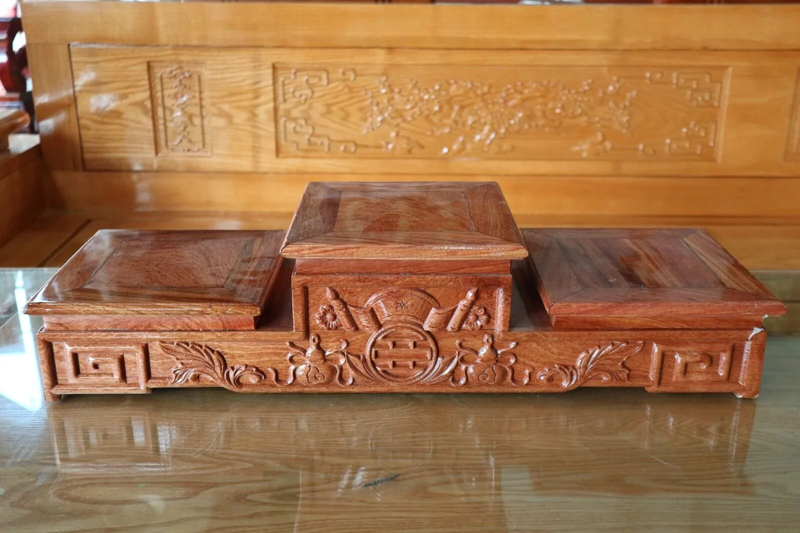 Alternative view of Đôn Tam Sơn Gỗ Hương Đá Chạm Khắc Tinh Xảo