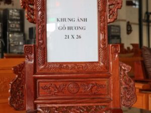 Alternative view of Khung Ảnh Thờ Gỗ Hương Chạm Rồng Phượng Cao Cấp