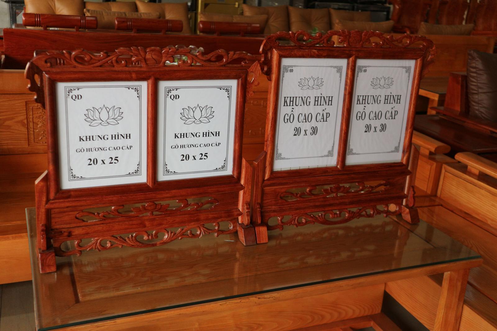 Khung Hình Thờ Đôi Gỗ Hương Cao Cấp