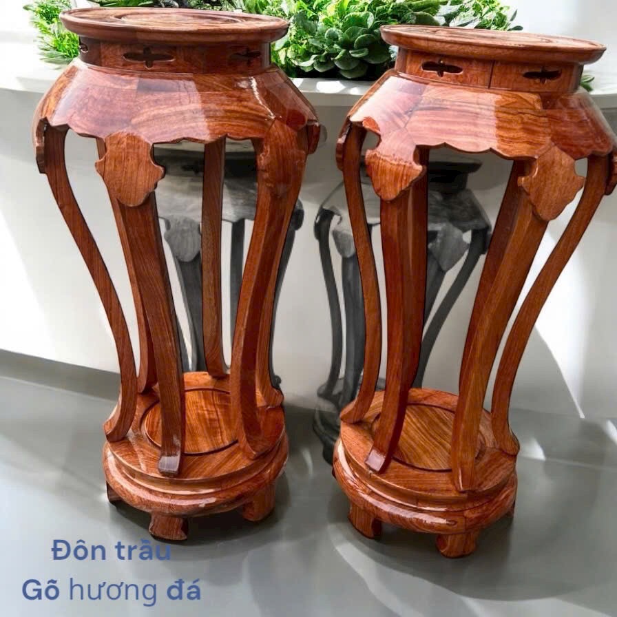 Đôn Trầu Gỗ Hương Đá