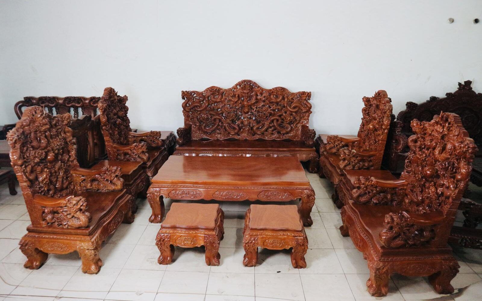 Salon Rồng Cửu Long Gỗ Gõ Đỏ 12 Món Đục Tay Cao Cấp