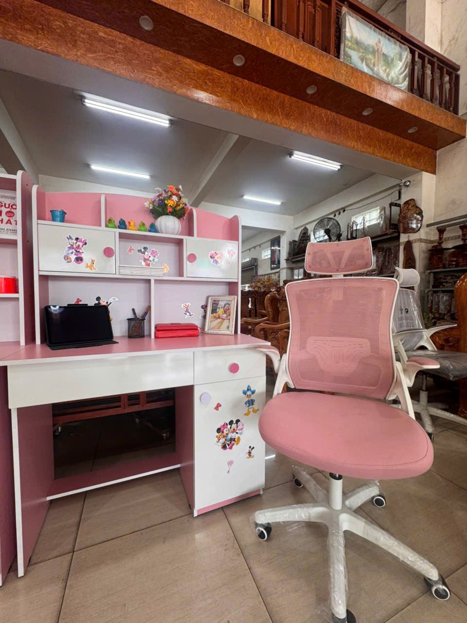 Alternative view of Bàn Học Sinh Melamine Lõi Xanh Cao Cấp Ngang 1m & 1m2
