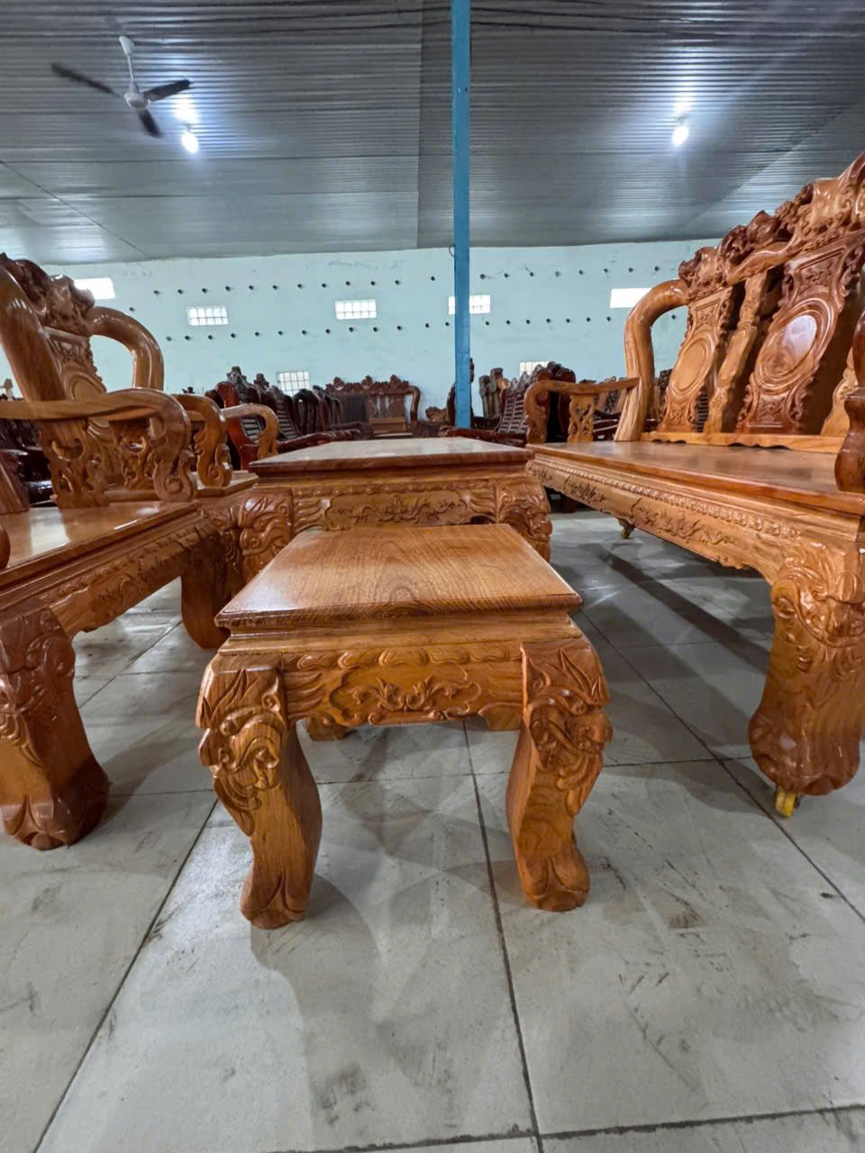 Alternative view of Bộ Salon Triện Tay 12 - 6 Món Gỗ Gõ Lào