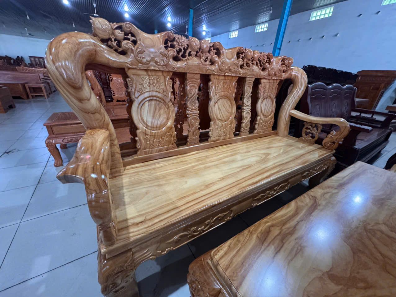 Salon Gỗ Gõ Đỏ Triện Tay 12 6 Món - Ảnh 3