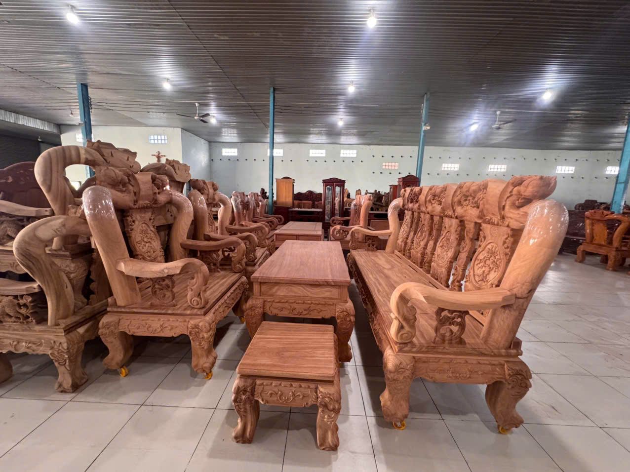Salon Gỗ Hàng Mộc Tay 14 – Bộ 6 Món Chạm Khắc Tinh Xảo (Chưa PU)