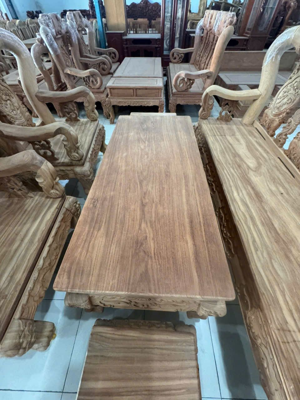 Alternative view of Salon Gỗ Hàng Mộc Tay 14 – Bộ 6 Món Chạm Khắc Tinh Xảo (Chưa PU)