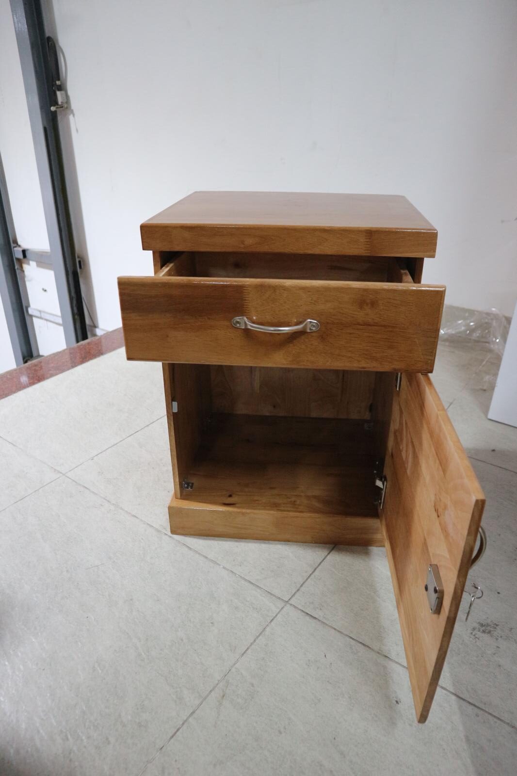 Tủ Đầu Giường Gỗ Cao Su Tự Nhiên - Ảnh 2