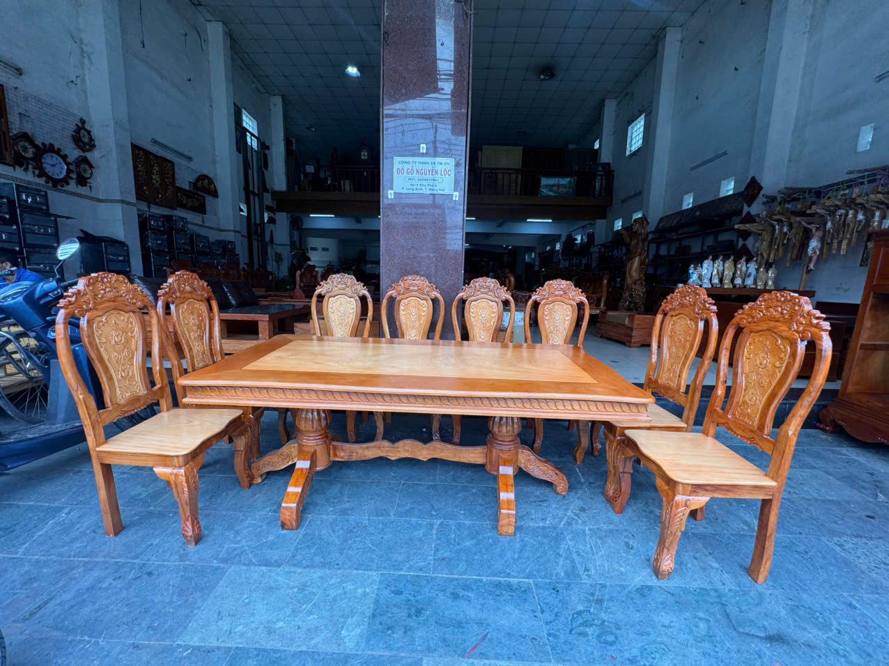 Alternative view of BÀN ĂN 8 GHẾ GỖ CĂM XE MẶT GỖ GÕ ĐỎ